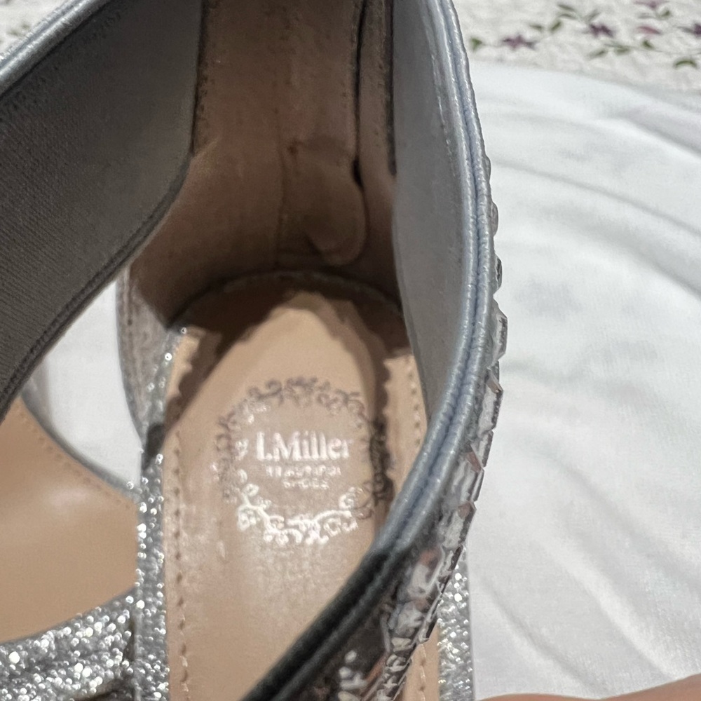 Glamorous Silver Rhinestone Heels - Picture 4 of 5